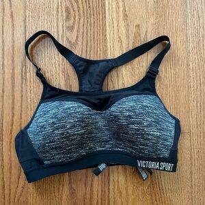Victoria's Secret Heathered Gray Athletic Sports Bra